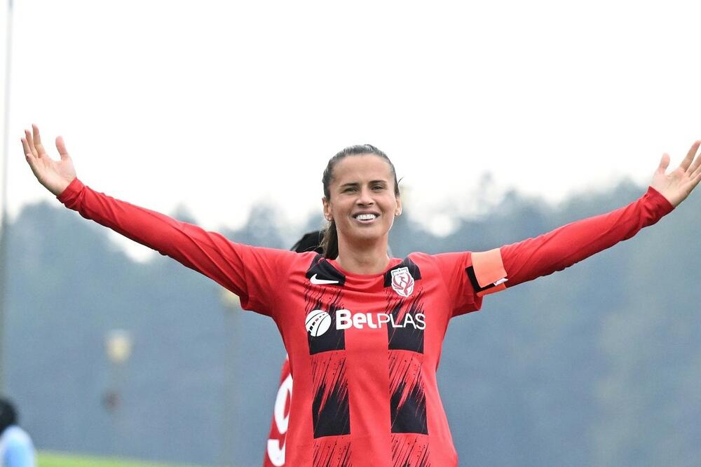 Misa u elitnom fudbalskom i sportskom društvu sa Jildizom, Gulerom, Osimenom, Čalhanogluom, Šengunom&hellip;