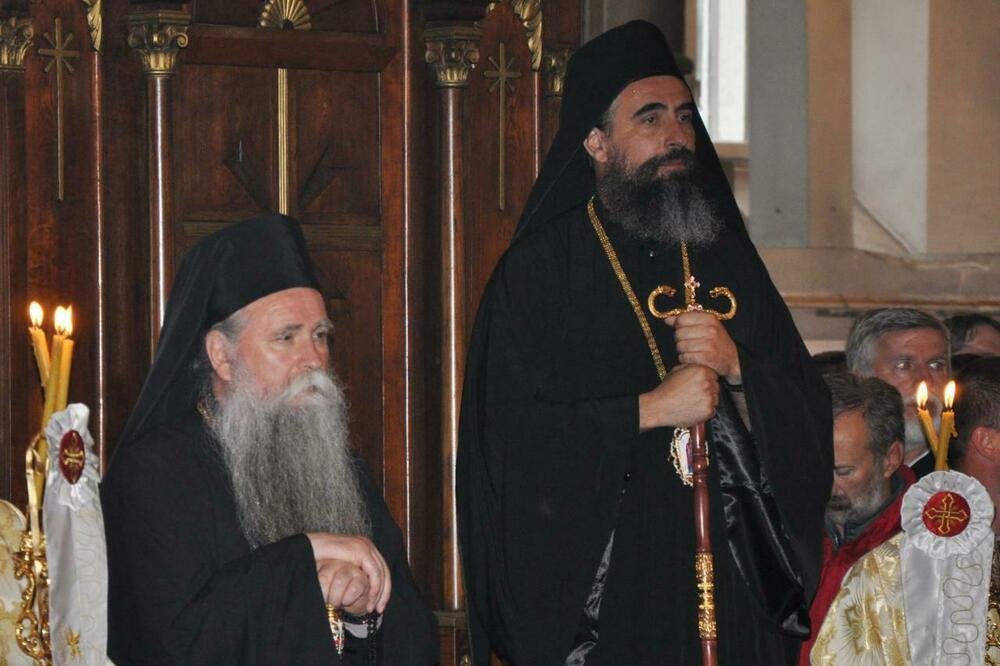 Mitropolitsko dvovlašće bez stvarne vlasti: Ko je trenutni crkveni vladar Crne Gore - Joanikije ili Metodije?