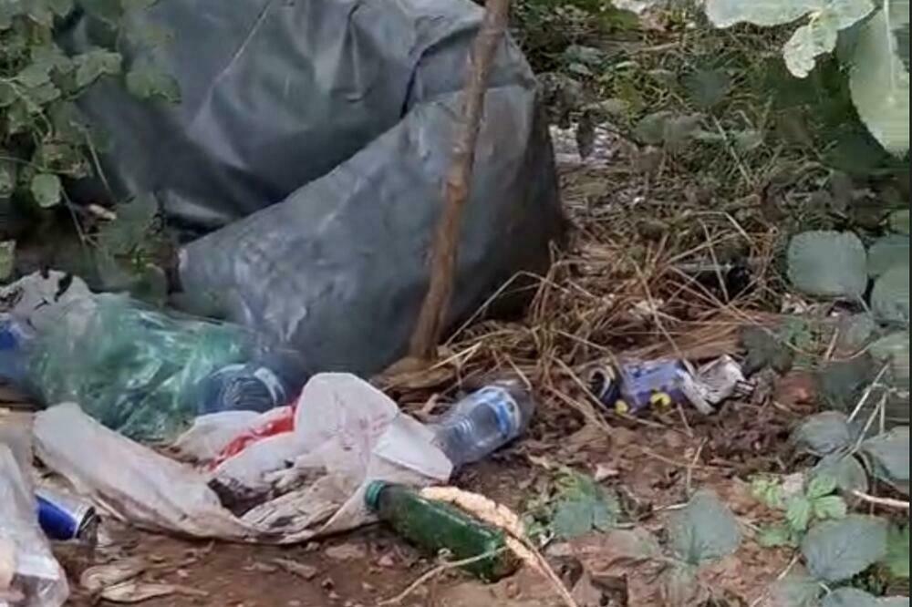 Mještani se sami bore sa otpadom: Putnici ostavljaju smeće uz magistralu kod Kolašina, imanja postaju mini deponije