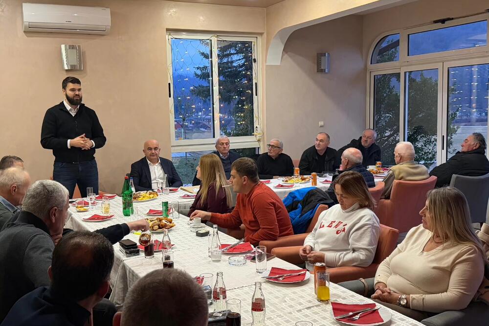 Mojkovački SNP pozvao Spajića da predloži smjenu Šćekića