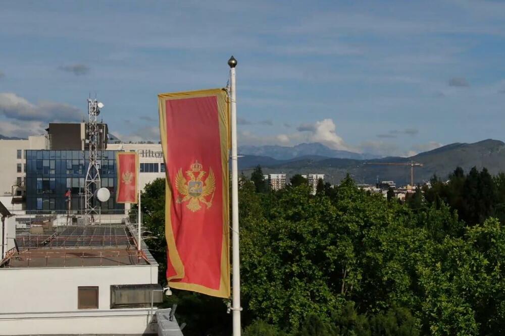 Može li Crna Gora da preživi demokratiju?
