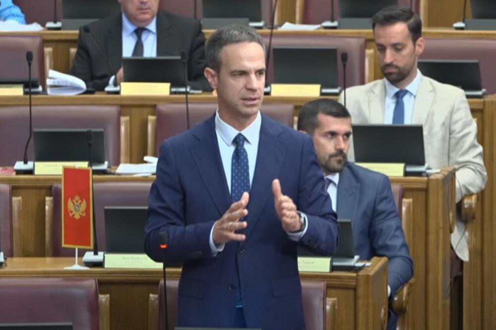 Mugoša: Skupština nije Mandićeva privatna firma, niti je Vlada Spajićeva
