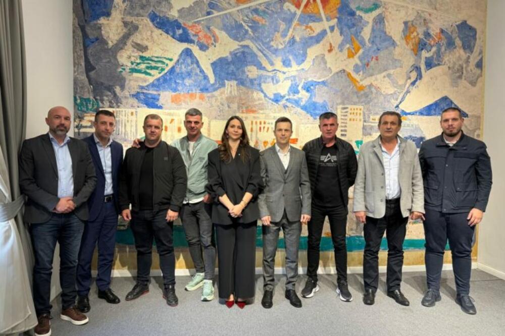 Mujović: Možemo ispuniti većinu zahtjeva Botunjana koji se tiču asfaltiranja puteva, izgradnje dvorana...