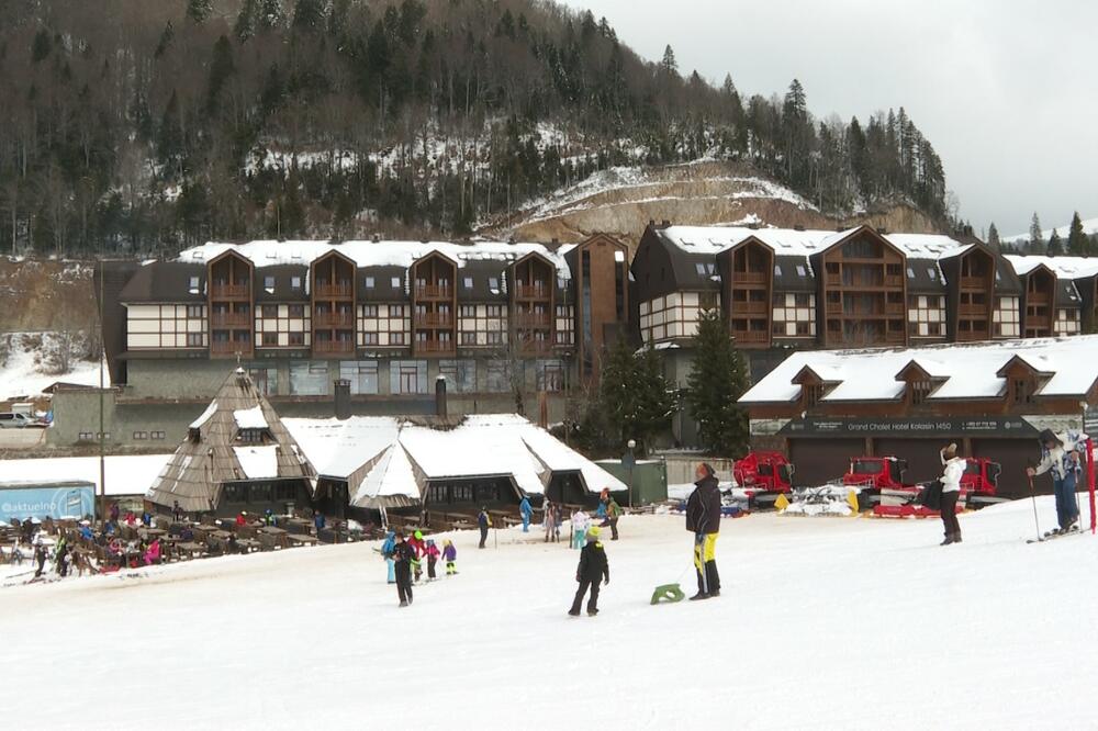 Na Bjelasici četiri hotela pod ključem zbog nedostatka infrastrukture