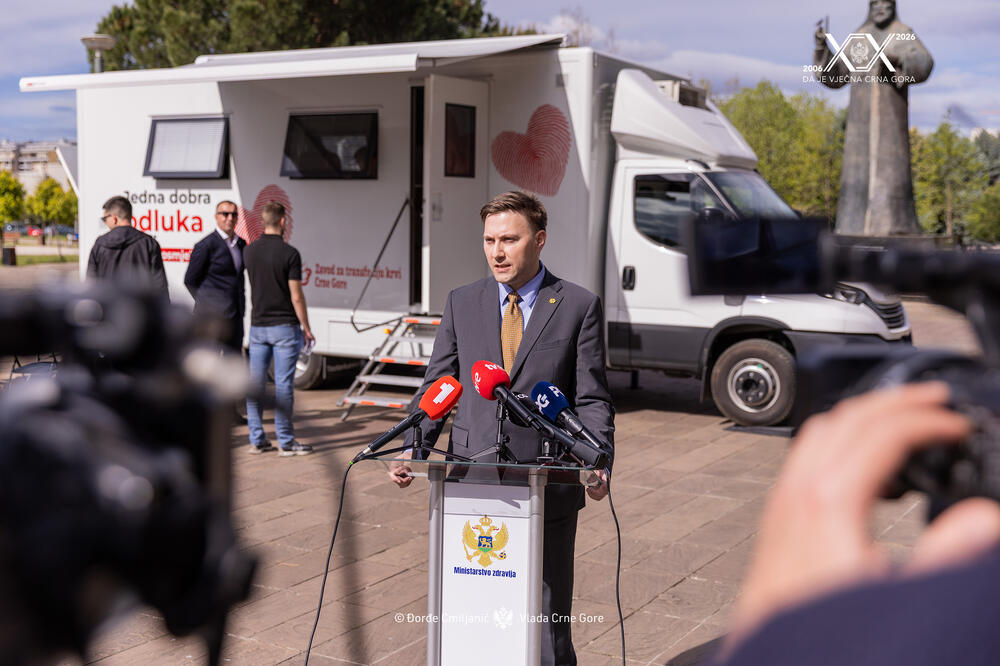 Nabavili specijalizovano vozilo namijenjeno prikupljanju krvi na terenu