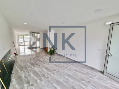 Najam/Izdavanje | Poslovni prostor | 150m² | Podgorica, City Kvart