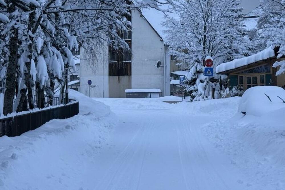 Najviše snijega na Žabljaku 38 centimetara