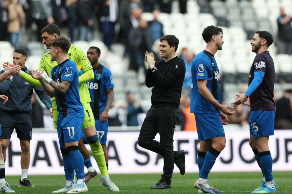 Nakon Arsenala Bornmut dobio i Njukasl, Vulvsi pakuju kofere za Čempionšip