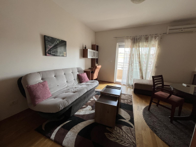 Namještena garsonjera, 30m2, City kvart, Podgorica