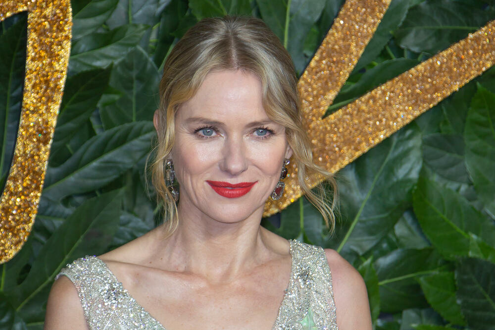 Naomi Vots ne prijaju kritike