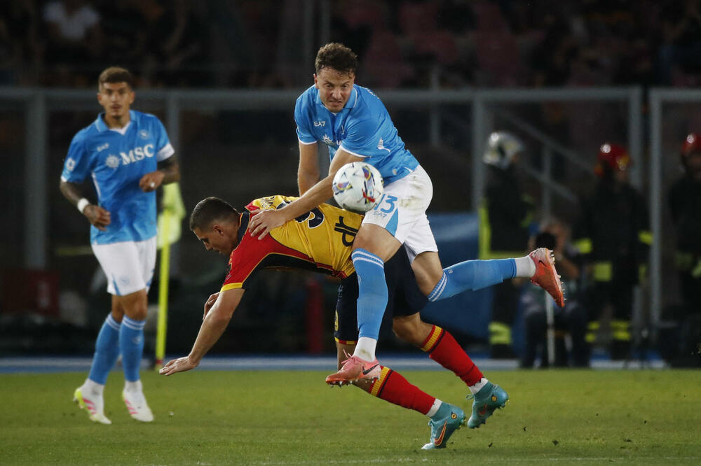 Napoli sve bliži Skudetu, a Krstovićev Leće poslije 12. utakmice bez pobjede Seriji B