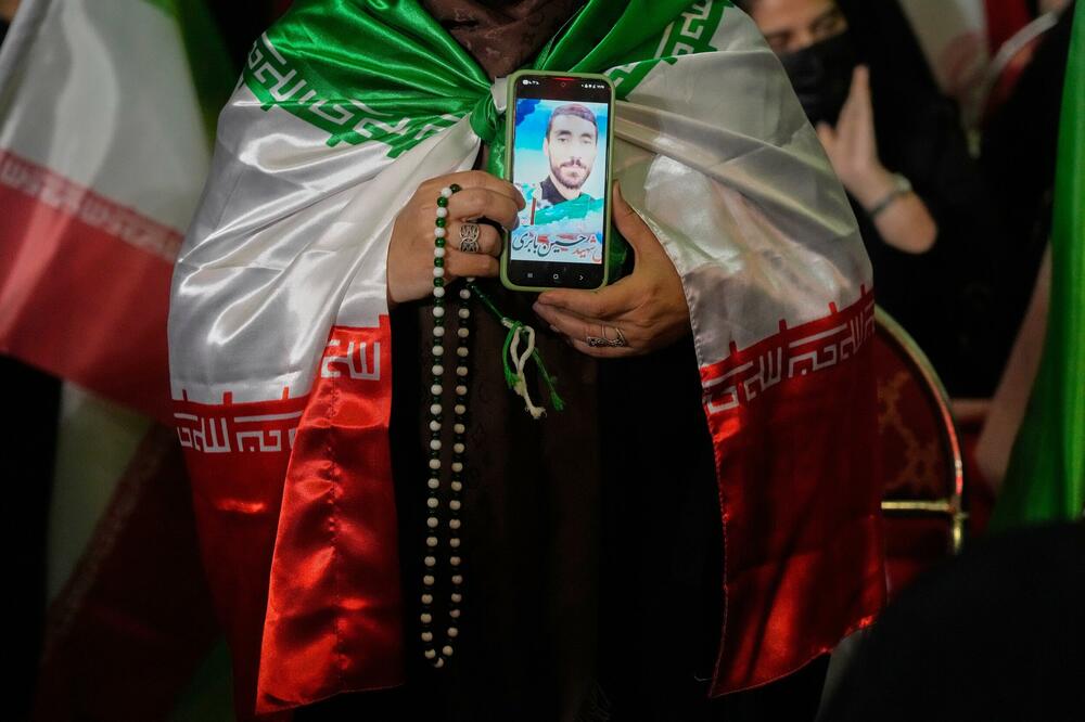 &bdquo;Naše učionice su prazne jer su groblja puna&rdquo;