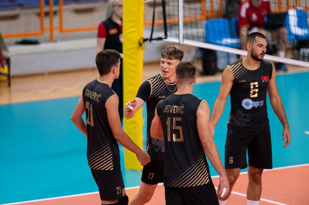 Naši odbojkaši izgubili od Austrije, u subotu još jedan duel zatvorenog tipa