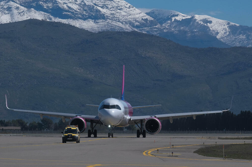 Nema garancija o rastu broja putnika: Vlada objavila koncesioni ugovor za crnogorske aerodrome