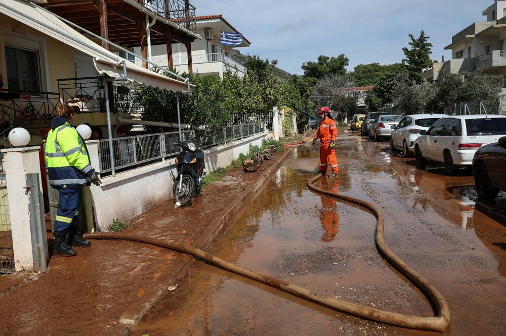 Nevrijeme u Grčkoj: jedna osoba poginula, velika materijalna šteta