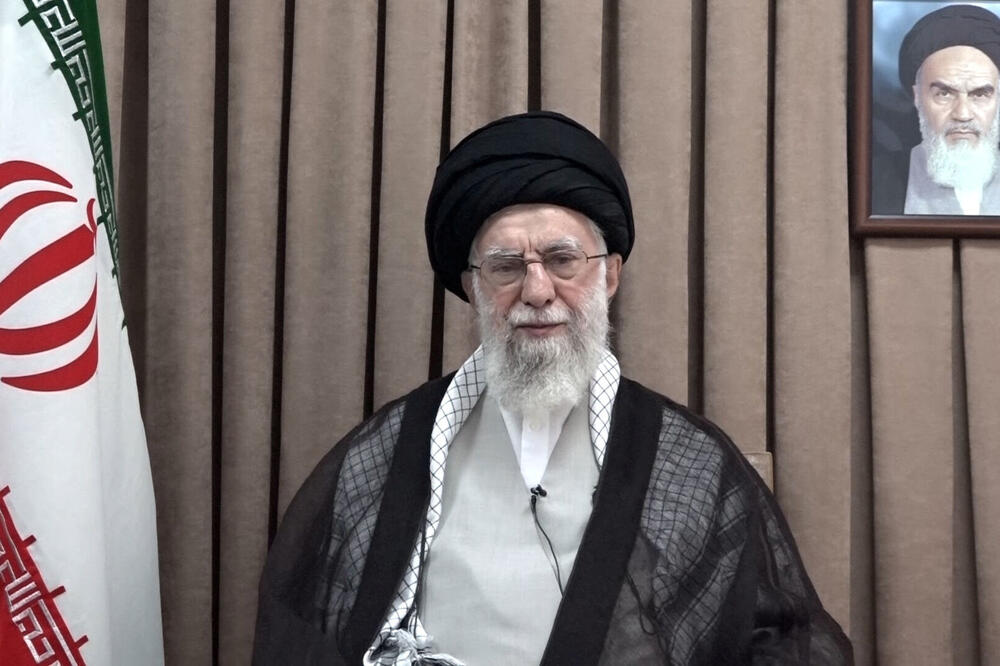 Njujork tajms: Hamenei imenovao moguće nasljednike u slučaju da bude ubijen