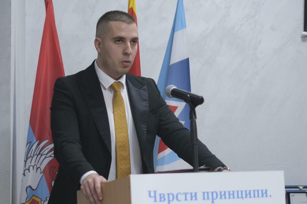 Noković: Podrška DNP-ovoj inicijativi o povlačenju priznanja Kosova