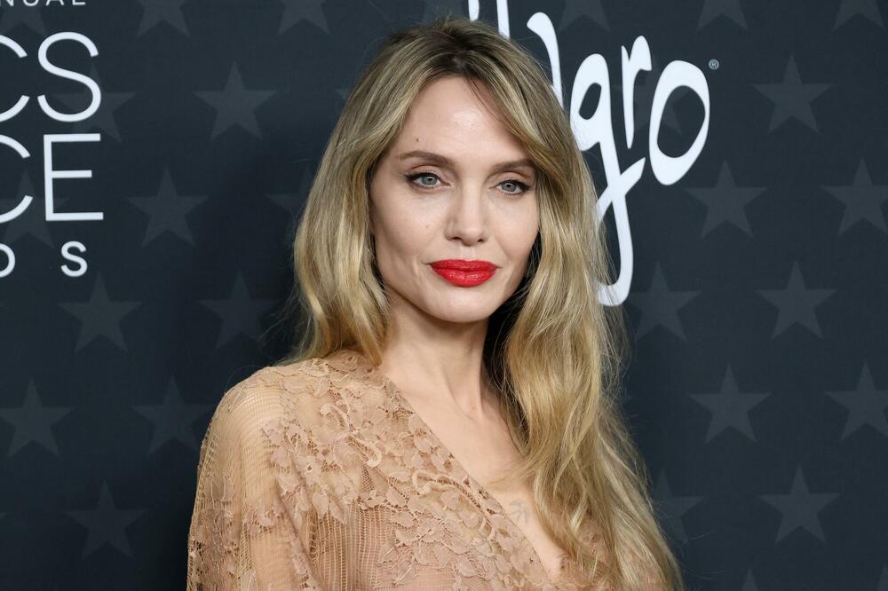 Romasna ili samo prijateljska večera?