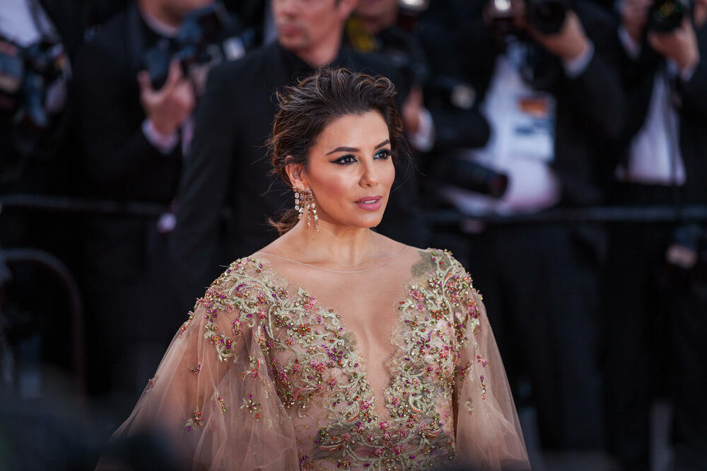 Novi tempo života Eve Longorije