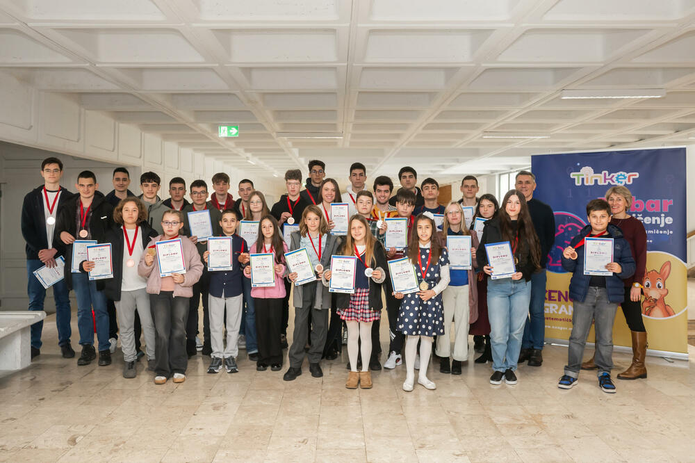 NVU Tinker: Dodijeljene medalje najuspješnijim učesnicima takmičenja iz oblasti računarskog razmišljanja