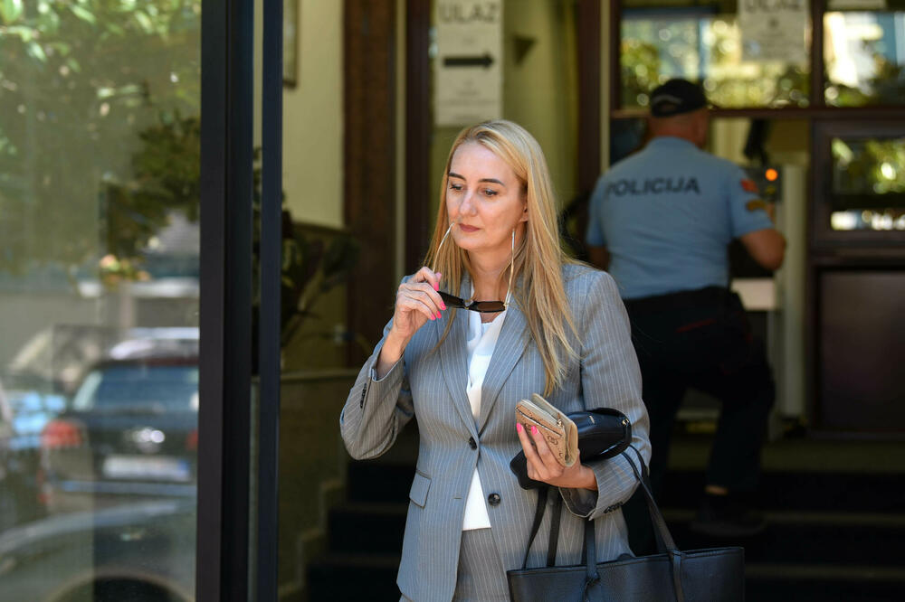 Od "nije u obavezi" do 215.000 eura gotovine: Jelena Perović krajem 2025. godine prijavila prodaju stana