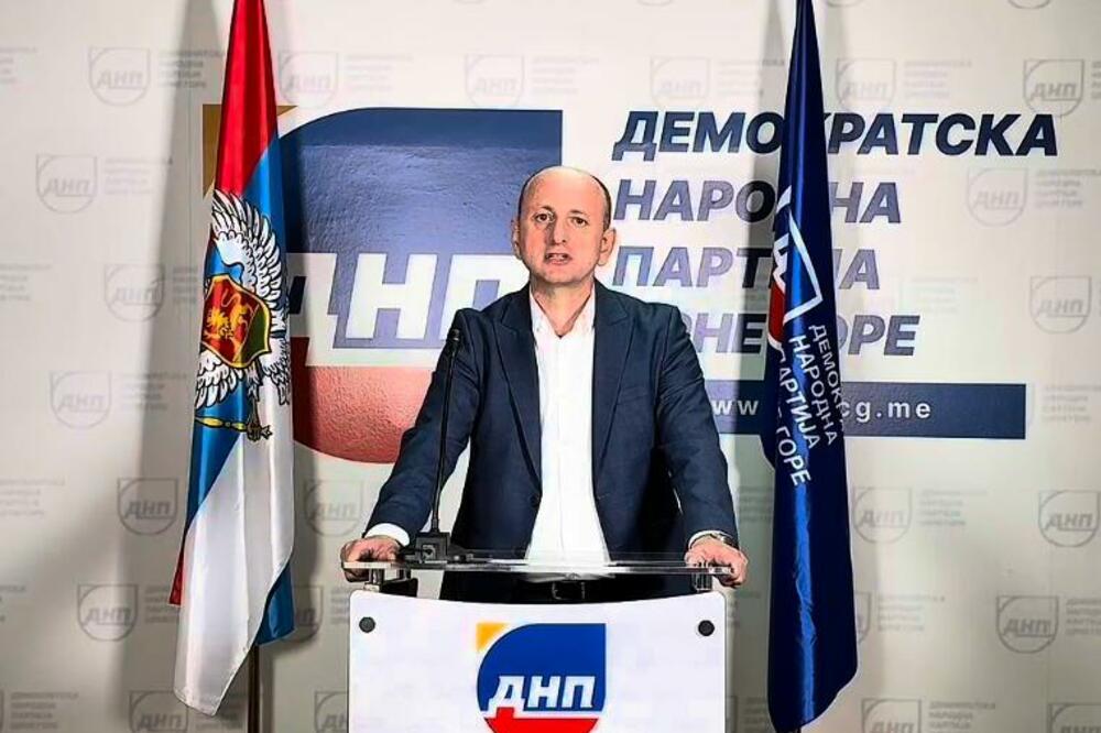 Od Zete do Skupštine: Knežević najavio inicijative DNP-a o povlačenju priznanja Kosova