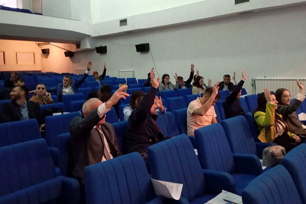 Odbornici rijetko izlazili za govornicu: Više od trećine kolašinskih odbornika bez ijednog izlaganja u Skupštini