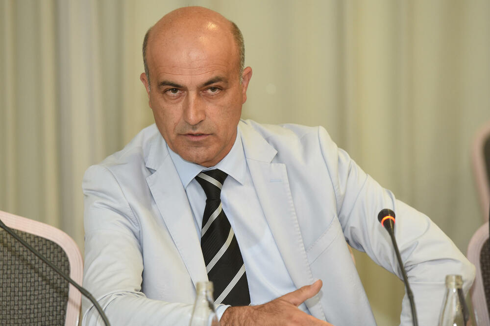 Odgovaraće što je štampao privatnost? Inicijativa za smjenu Rutovića zbog objave imena građana bez saglasnosti