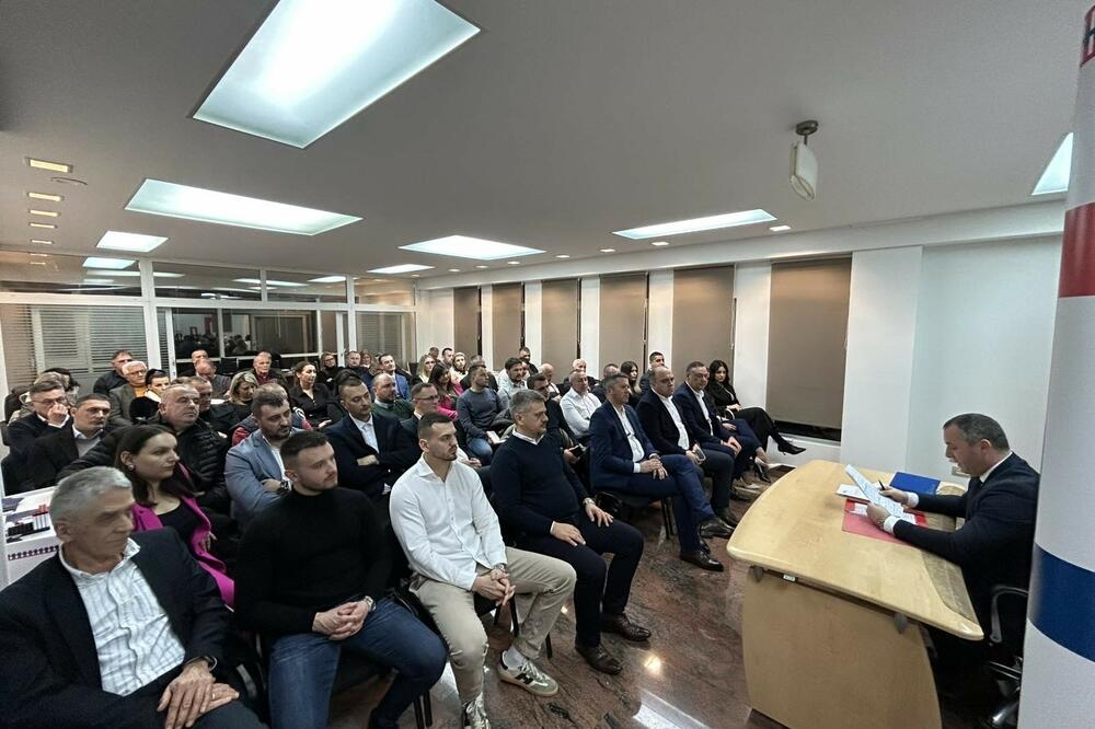 Održana prva sjednica GO Pokreta narodnog pojverenja: "Preko 90 odsto visokoobrazovanih, preko 50 odsto mladi i žene"