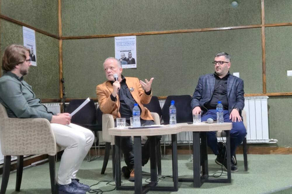 Održana tribina o identitetu u okviru manifestacije Dani kulture Bošnjaka