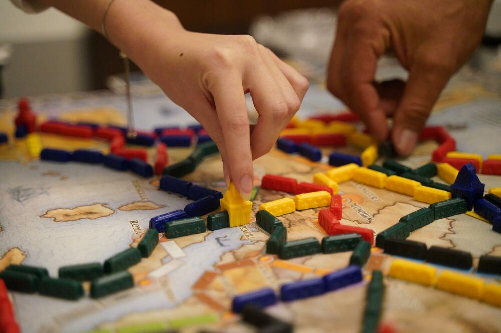 Omiljena društvena igra Ticket to Ride stiže na veliko platno