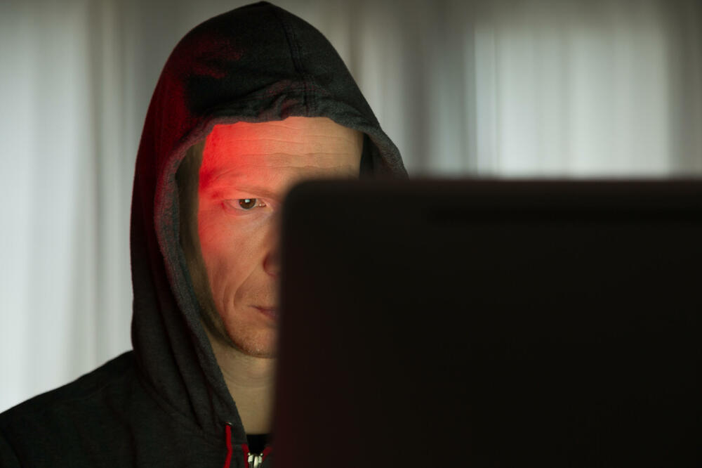 Opasnost na internetu: Istrage protiv sadističke mreže 764