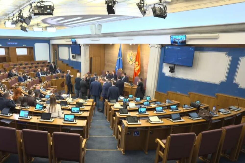 Opozicija pokušala da prekine raspravu o izmjenama zakona o ANB-u i unutrašnjim poslovima, večeras glasanje u 20 časova