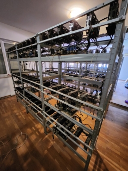 Oprema za mining