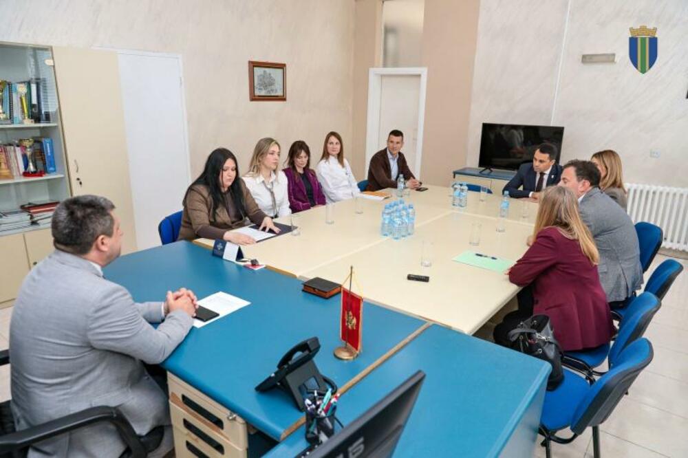 Opština Bar: Barskoj bolnici donirano 300.000 eura za zamjenu i ugradnju novih liftova