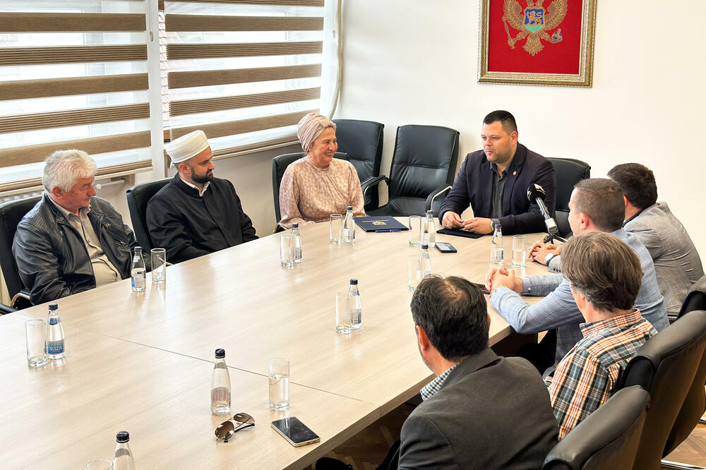 Opština Nikšić donirala 100.000 eura Islamskoj zajednici