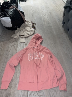 Original Gap duks S novo