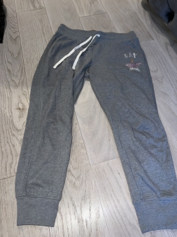 Original Gap trenerka S velicina