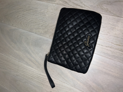 Original Guess torbica NOVO