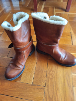 Original prave kozne cizmice broj 39-40