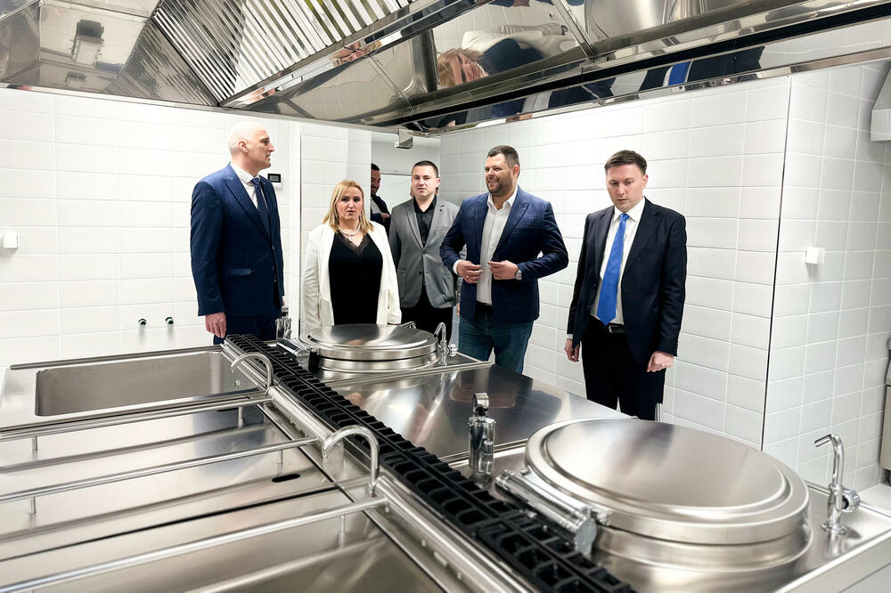 Otvorena rekonstruisana kuhinja Opšte bolnice u Nikšiću