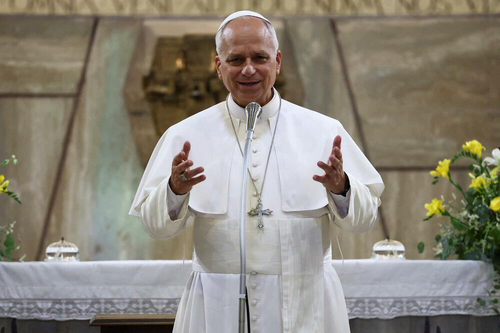 Papa osudio ratovanje pomoću vještačke inteligencije: To vodi ka potpunom uništenju