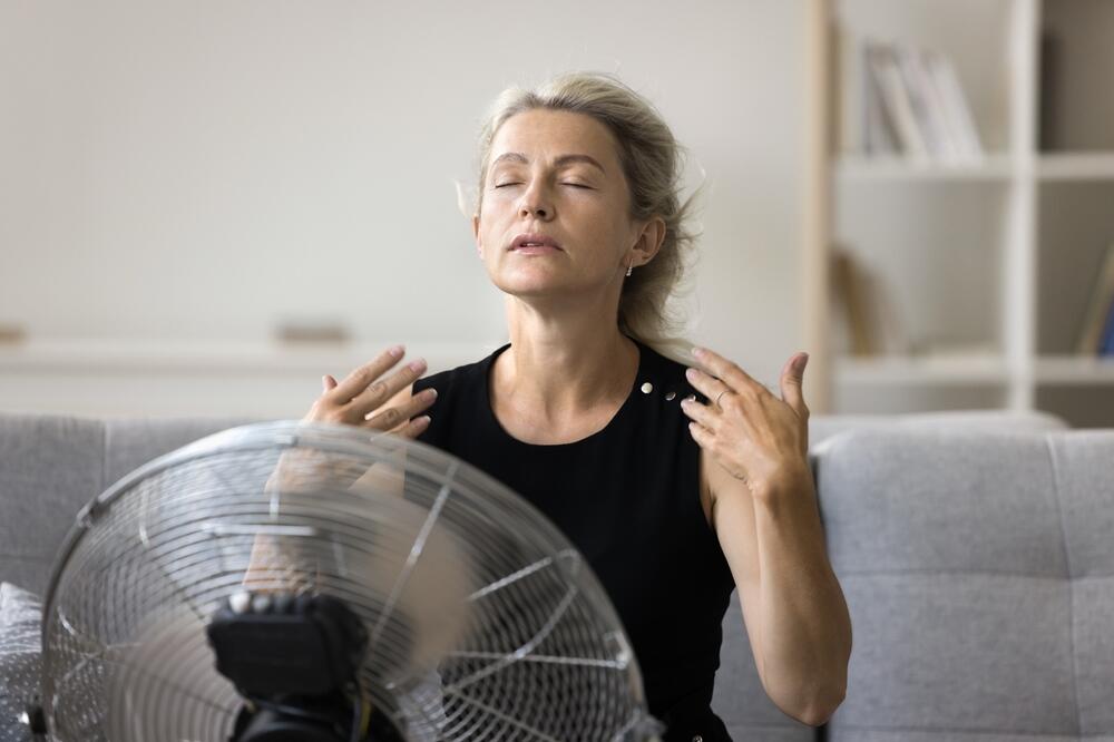 Perimenopauza: Šta se dešava sa tijelom i kako olakšati prelazni period