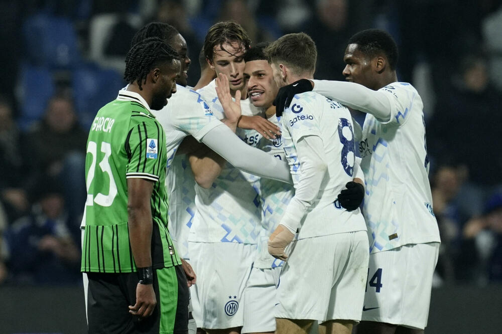 Pet golova - pet različitih strijelaca, Inter deklasirao Sasuolo