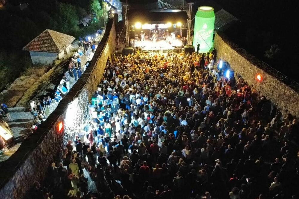 Petar Šundić: Rokenrol je neuništiv