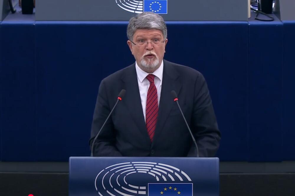 Picula: Obustava finansiranja Srbije iz fondova EU jedina poruka od koje Vučić strepi