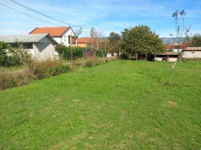 Plac 2000m2, Ćurilac, Danilovgrad