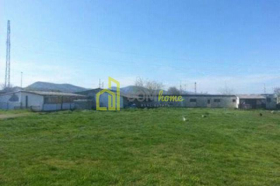 Plac 2800m2 sa objektom od 550m2, Golubovci