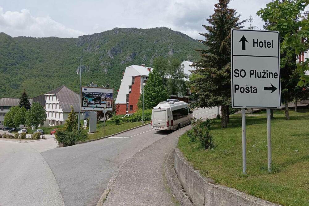 Plužine u procesu, Budva i Plav ćute