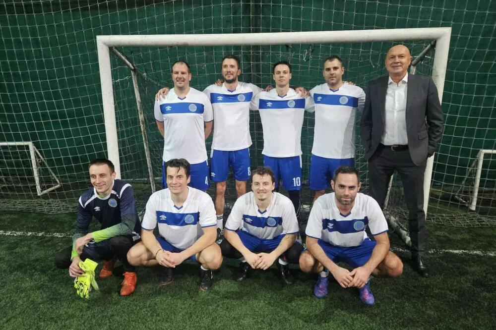 Pobjednički start novinara, po tri gola Tripunovića i Drakića